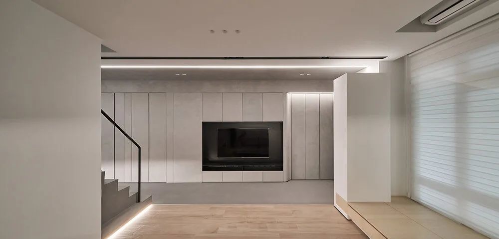 200平米室内面积+90平米大院，极白+原木设计的豪宅是你的Dream house吗？