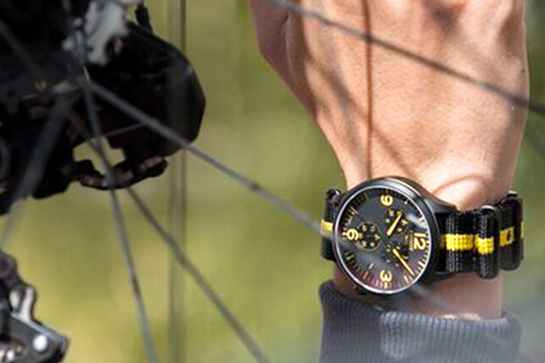 千元以内高性价比男士手表清单：花最少的钱买最值的表！