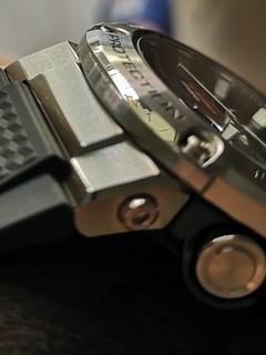 金属混搭风腕表卡西欧GST-B200