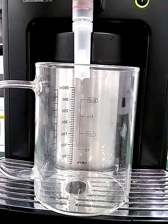 Nespresso 奶泡制作机器