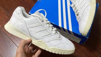 adidas三叶草A.R.TRAINER经典运动鞋