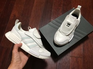 adidas micropacer r1