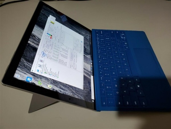 微软Surface Pro 8还有更低的入门版，终于不再是4GB内存了