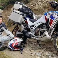 狗眯聊摩托 篇九：我骑着这台24万的本田摩托在藏区高原休了几天假