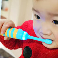 评测 篇一百五十二：多重专利为儿童设计，智能提醒与游戏互动的大拿儿童电动牙刷评测