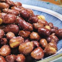 炸花生米，直接下锅是“大忌”，做好2步多加1物，7天不返潮