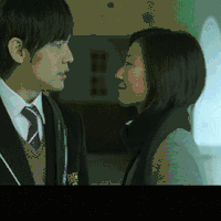 韩国将翻拍经典爱情片《不能说的秘密》，原版导演周杰伦发文调侃还能再演新版小伦