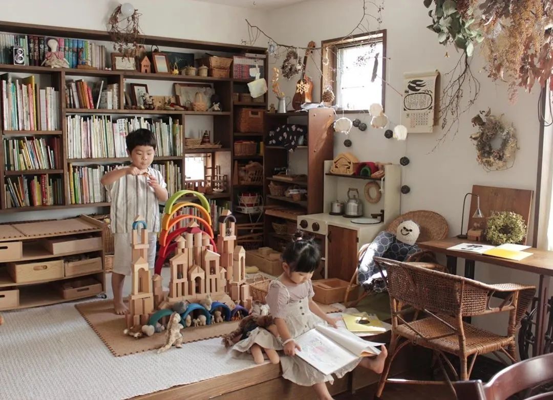 日本一主妇晒出自家100平房子内部照：没有客厅和电视，却是家居界的教科书！