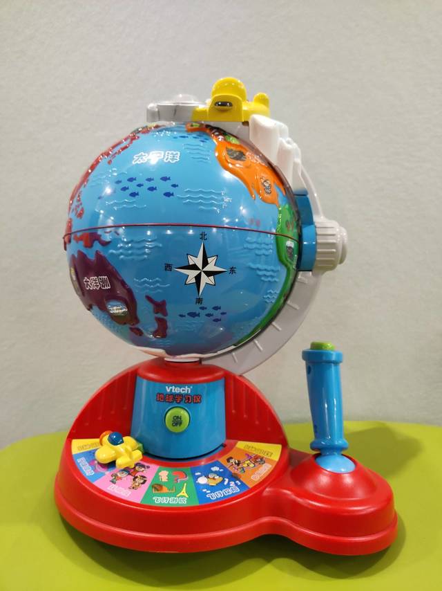 伟易达的地球仪颜值高还好玩，俩宝都喜欢