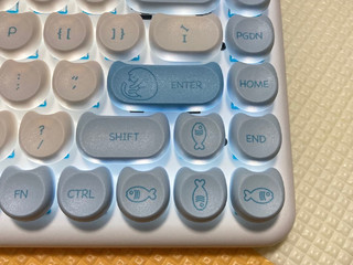 iQunix 萌萌波斯 M80机械键盘