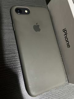 苹果iPhone se2小屏幕手机