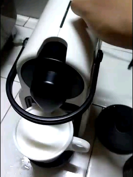 nespresso胶囊咖啡机