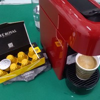 兼容雀巢的咖啡胶囊Royal