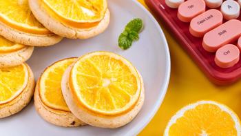 曲奇饼干 篇五：橙子别再直接吃，换个做法超惊艳！听说吃过它都会心想事橙 