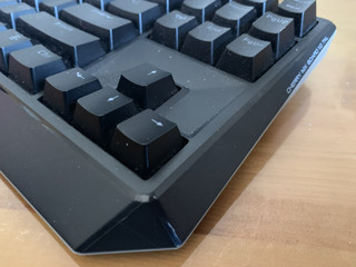 设计简洁，手感很好的樱桃键盘MX1.0