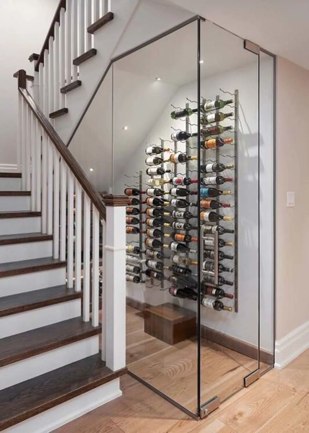 精选35款酒柜装修,冰箱无法取代的精彩设计!