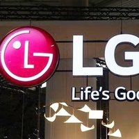 为游戏而生，LG将发布可弯曲自发声OLED显示屏