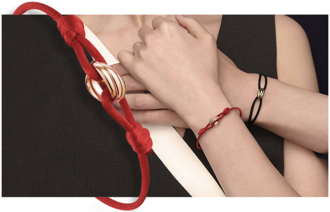 焕新红绳经典红配色,承载着美好与祝福~目前卡地亚trinity系列玫瑰金