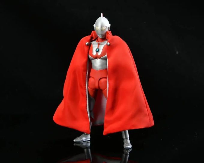 泰罗着装时总结:披风的整体质量虽然及格,但前有官图后有魂限定价,和