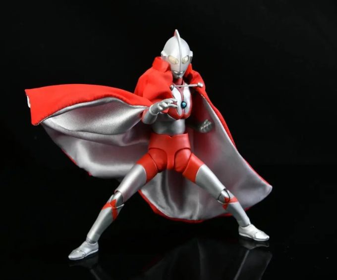 泰罗着装时总结:披风的整体质量虽然及格,但前有官图后有魂限定价,和