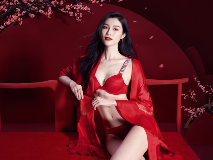 礼物 Vol.14 维密2021中国新年款曝光,与杨幂、周冬雨、何穗一起点亮新春衣橱