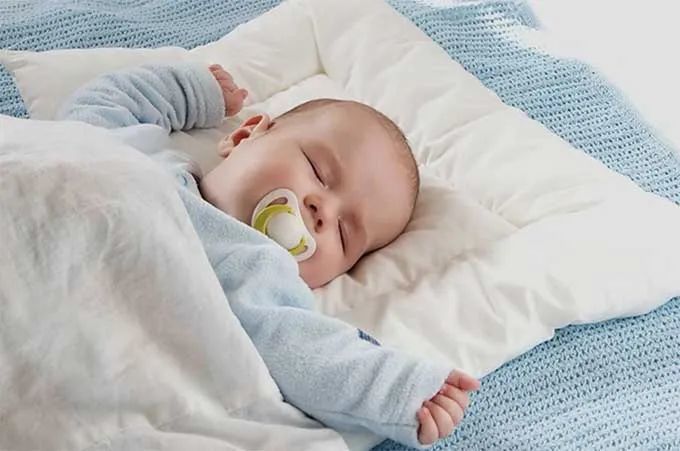 超3成孩子有睡眠障碍，很多是因为它！儿童枕头使用年龄、如何选择以及清洗方式