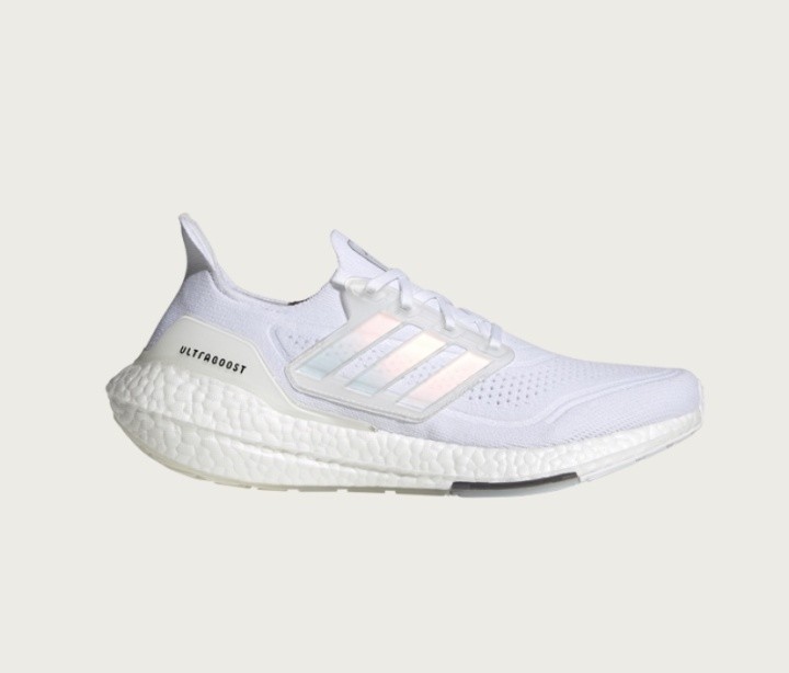 跑圈常青树新款：adidas 阿迪达斯 ULTRABOOST 21 跑鞋