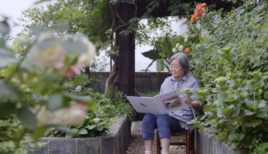 遇见当代的塔莎奶奶，蔡皋的花草手记与理想生活