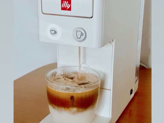我家的小白——illy咖啡胶囊机Y3.2