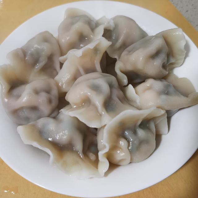 海的味道——鲁海速冻海鲜水饺年货礼盒新年测评