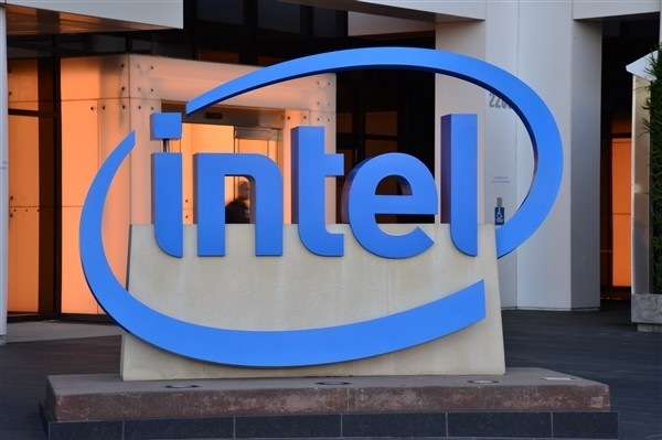 消息称Intel决定将部分芯片外包给台积电生产，看上其3nm工艺