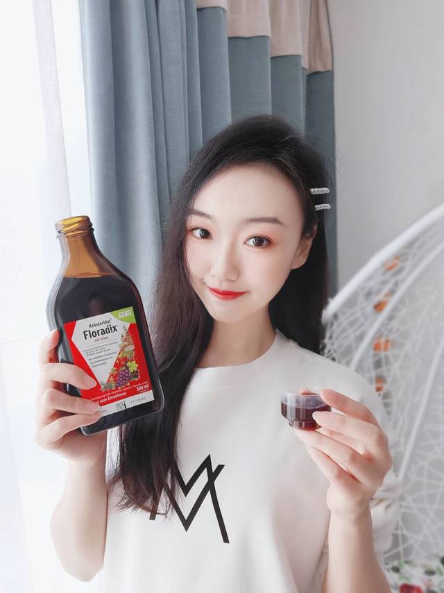 喝出健康好气色，养生女孩爱的铁元