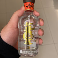 唯一一款董香型白酒，54°董酒非白标