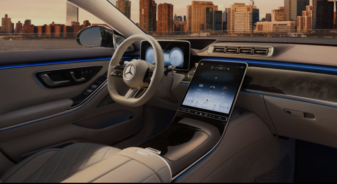 新车速递：第11代奔驰S级上市，售价89.98万元起，科技配置全面升级！