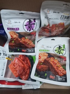 黑鸭味的素肉好吃