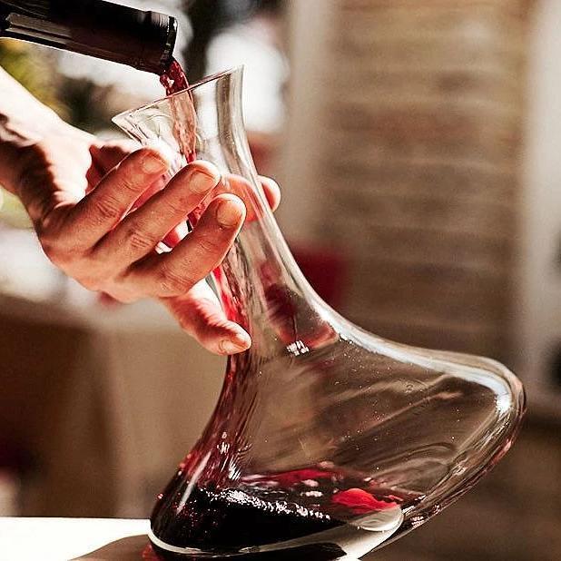 喝葡萄酒醒酒到底是装还是科学？