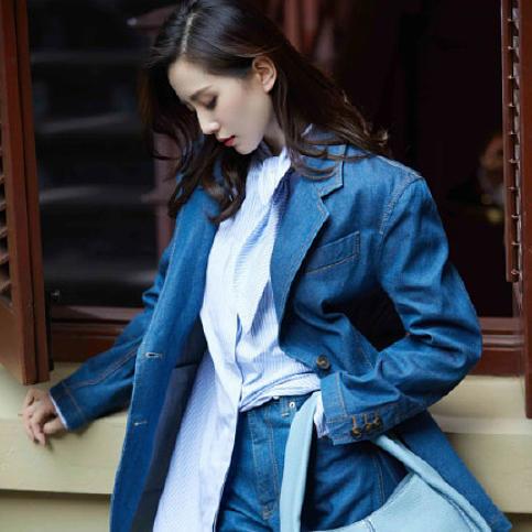 Tod's亲闺女刘诗诗， 这款“衬衫包“能火么？