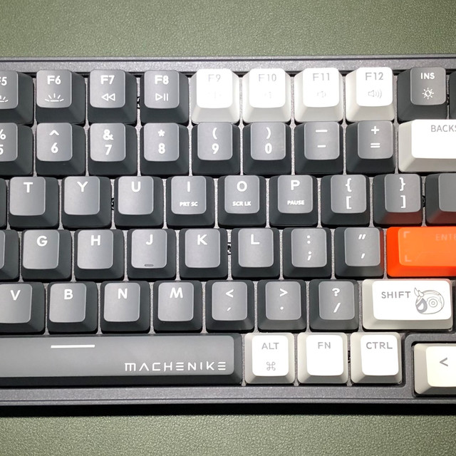 双模带灯98+2配列键盘究竟香不香？机械师K600分享