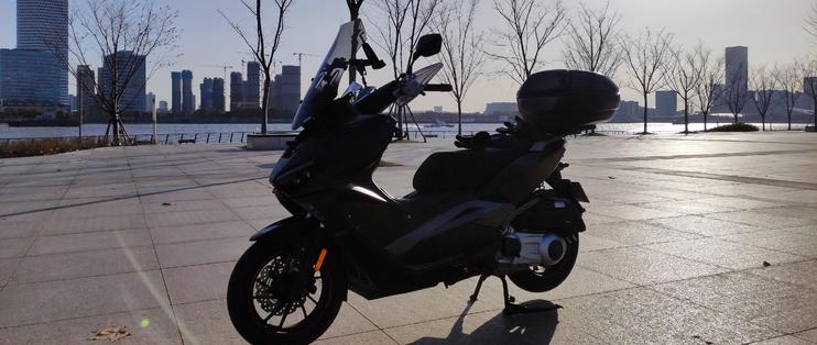 龙嘉vmax 300 踏板摩托车part2 使用感受和改装 摩托车整车 什么值得买