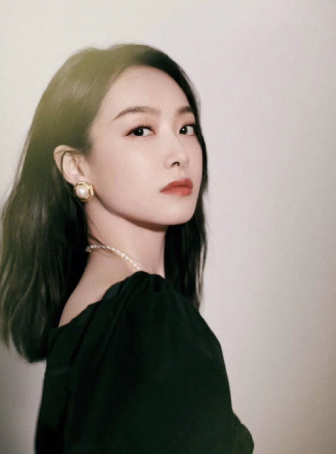 女明星都在买的旧耳环到底有什么魔力