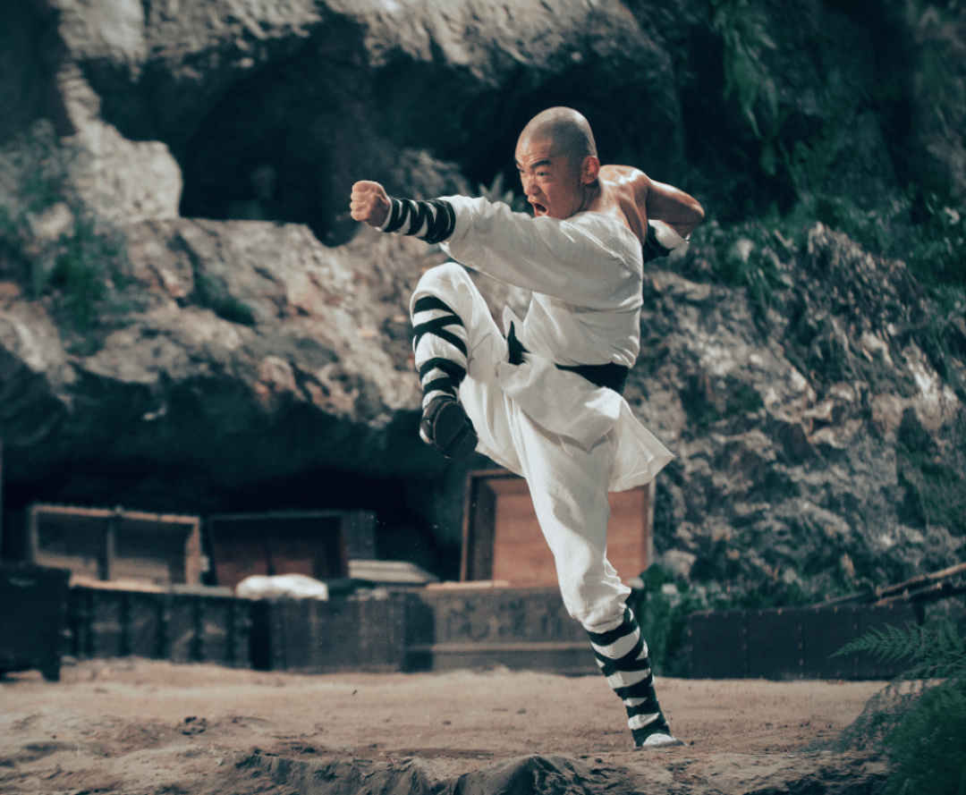 赵文卓终于奉上首部导演作品,但却被称为是低配版的《战狼》