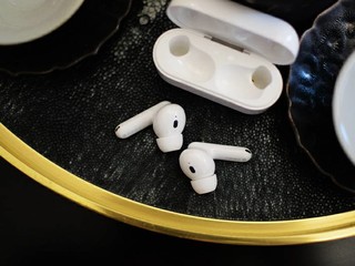 魅族 POP Pro 入耳式无线耳机