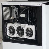 过年“换新装”，B450M升级X570主板，打造白色主题电脑主机