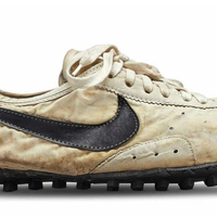 Social Status 将限量发行 500 双 The Whitaker Group x Nike Waffle One