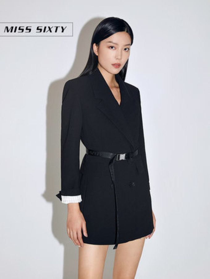 国际超模Bella Hadid性感演绎MISS SIXTY春季新品,你被种草了吗?
