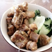 广东住家饭 篇三十七：广东家常菜之排骨粉肠煲