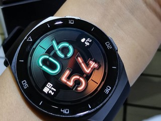 华为Watch GT2e运动智能