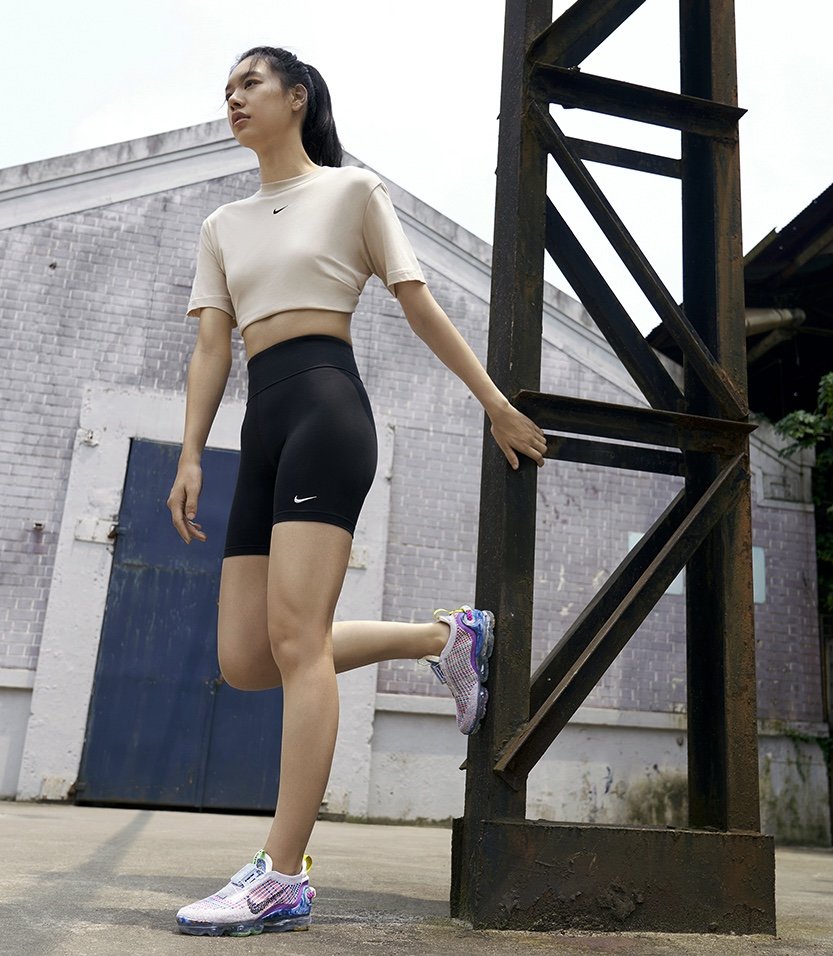 Nike“勾”正以各种形态席卷街头，究竟散发着怎样的魅力？