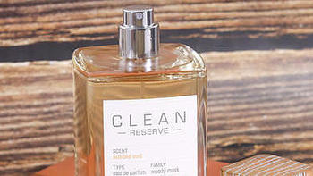 Clean 私藏系列 麂皮乌木 比较暖甜清新的乌木香水
