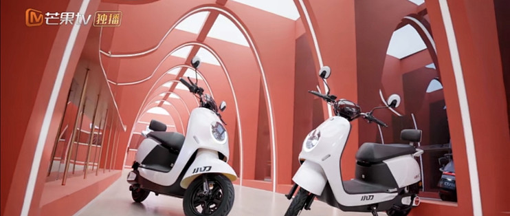 2021值得购买的电动车浪姐同款小刀电动车k8